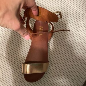 Mia sandals wore once